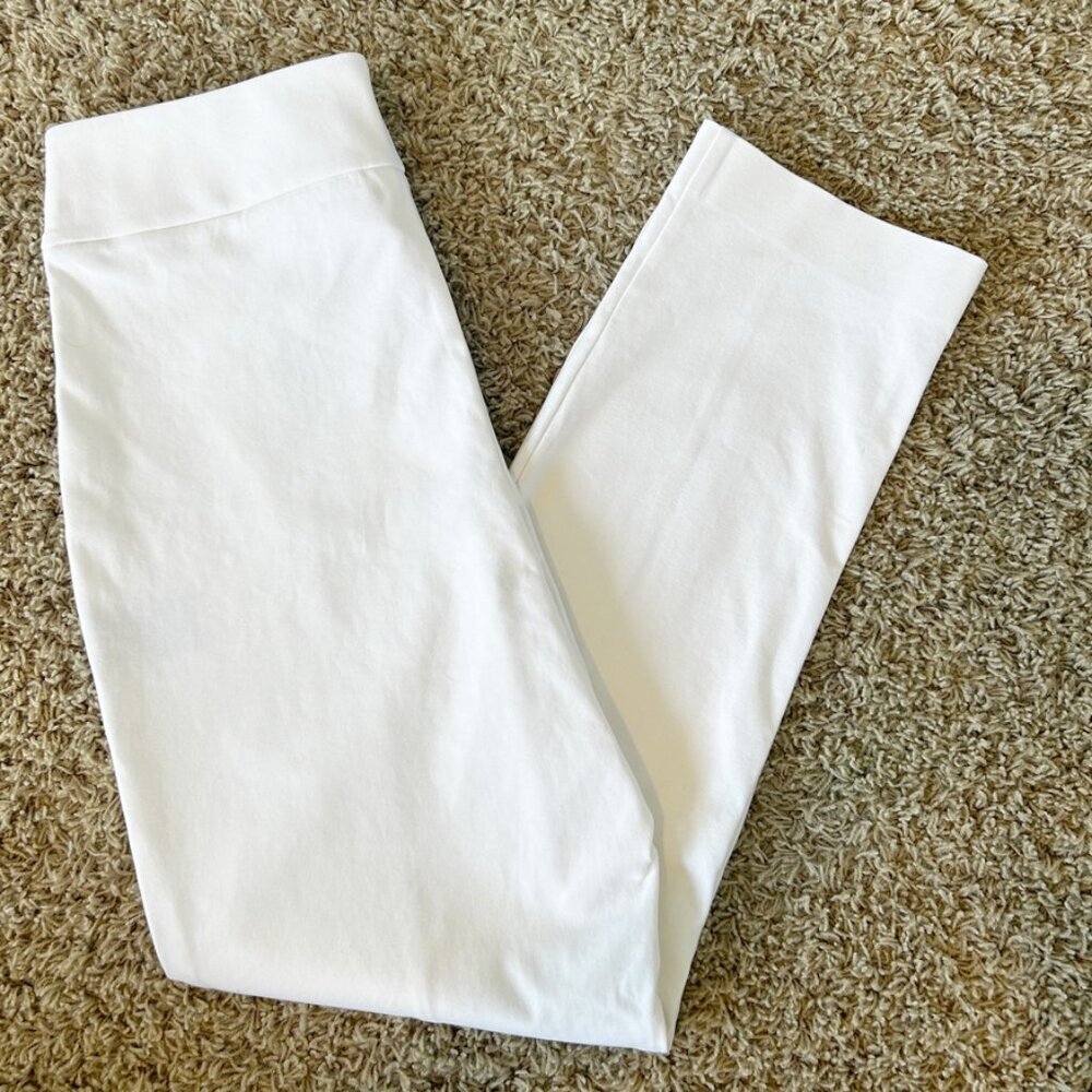NWT Sak’s Fifth Avenue Black Label White Cropped Pants